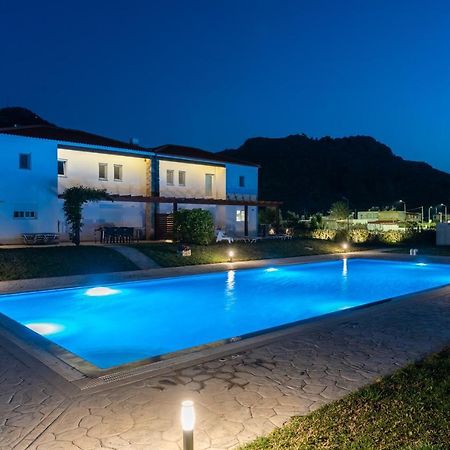 Villa Christalia Kolymbia Buitenkant foto