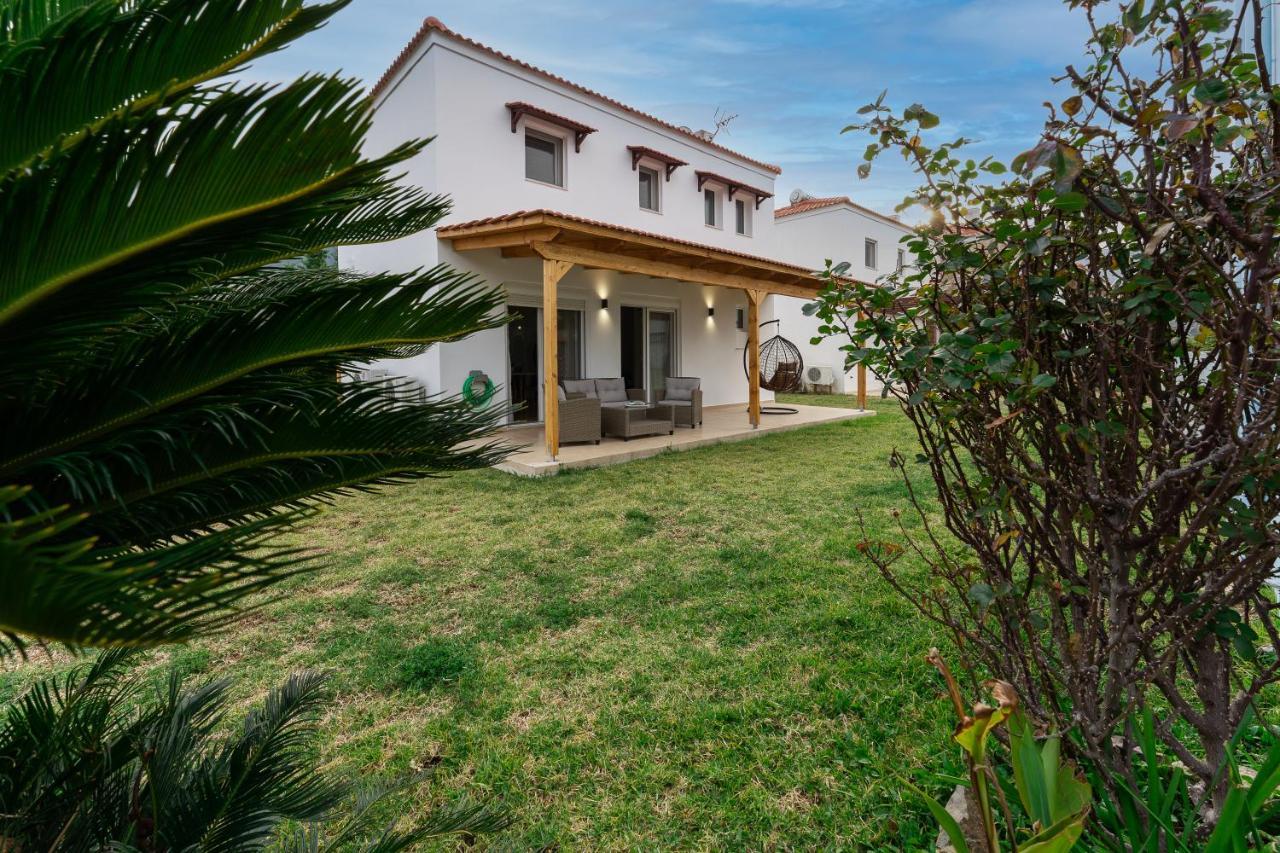 Villa Christalia Kolymbia Buitenkant foto