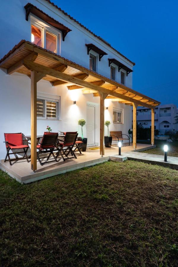 Villa Christalia Kolymbia Buitenkant foto